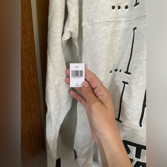 🌸Disney starwars I know spirit jersey NWT - Picture 5 of 5